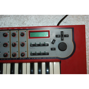26260933_4